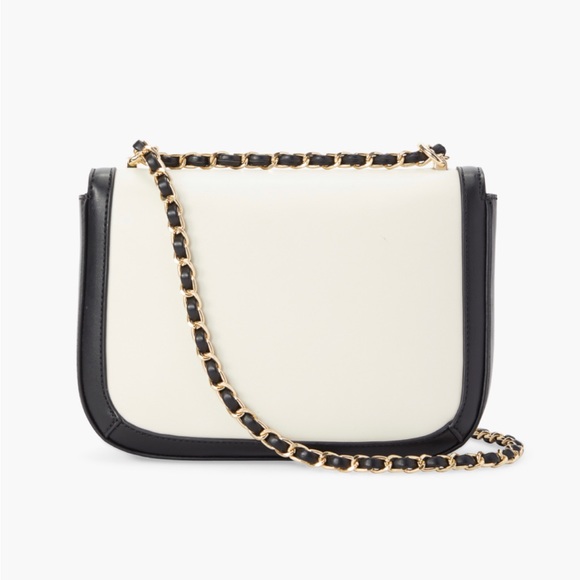 New! Cute Paneled Crossbody Purse With Chain Trim - Picture 2 of 6